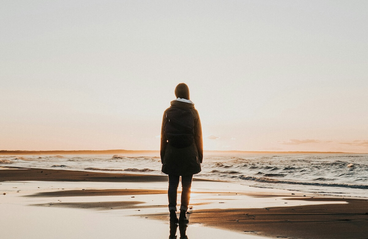 A peaceful moment of reflection representing Evolved Psychology and a holistic alternative to therapy